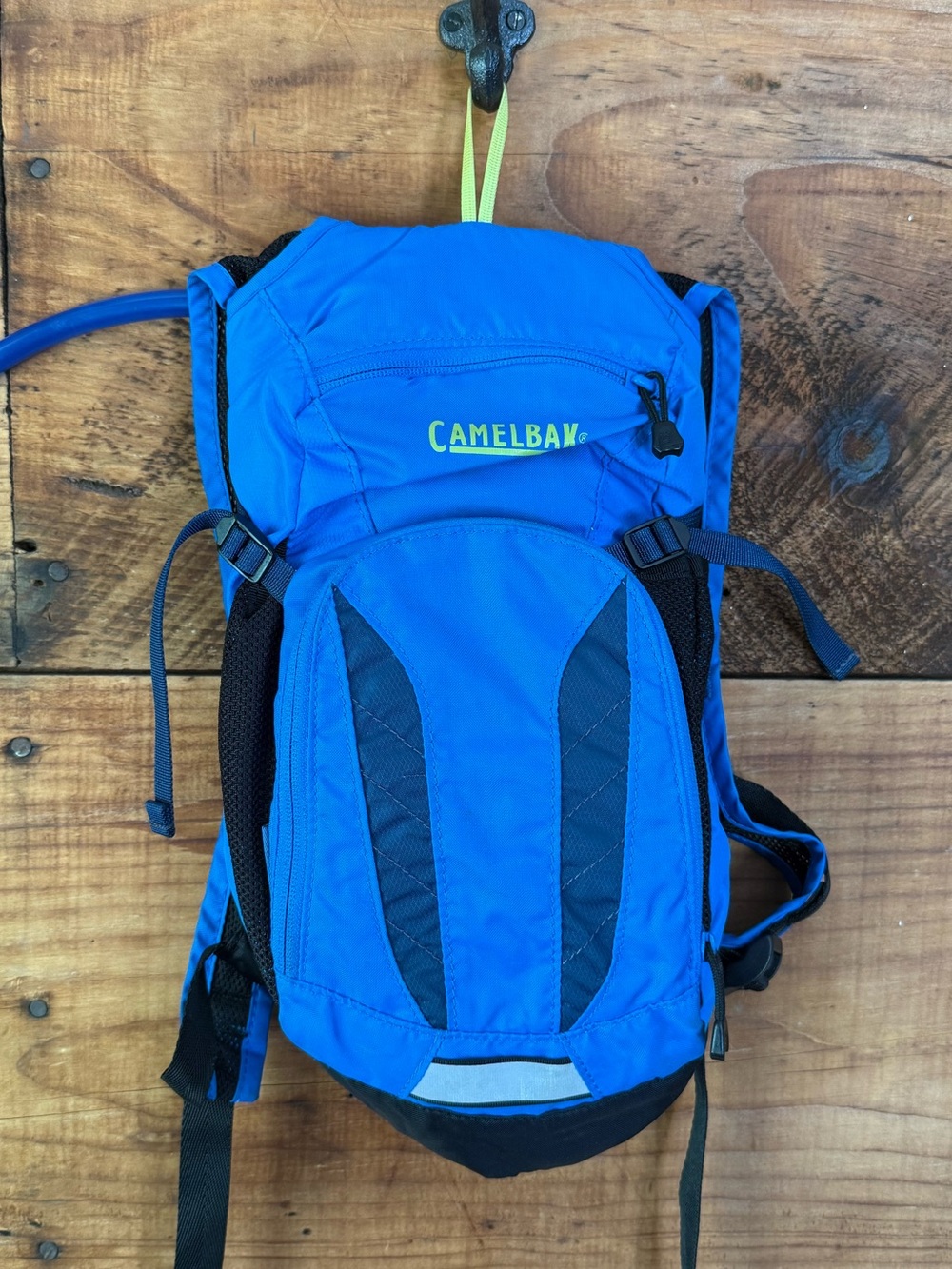 CamelBak Kids Blue Hydration Backpack w/ Bladder